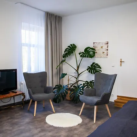 Brand-aparts Apartment *
